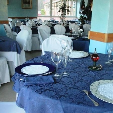 Hotel Carillon Lavena Ponte Tresa Ngoại thất bức ảnh